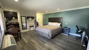 Garden Inn and Suites Glendora - Chambre