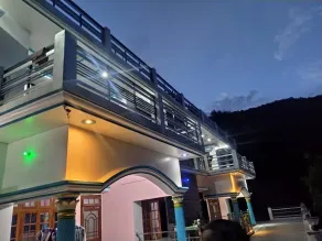 Hotel Rajshree Palace - Façade de l’hébergement