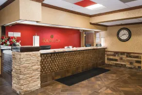 Ramada by Wyndham Plymouth Hotel & Conference Center - Réception