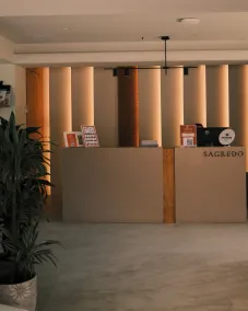 Sagredo Beachfront Retreat & Spa by E-GEO - Recepción