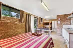Fossicker Caravan Park - Zimmer