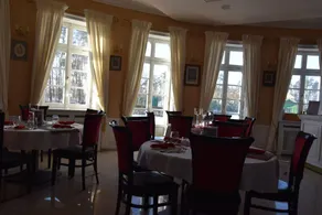 Pałac i Folwark Ńemino - Restaurant