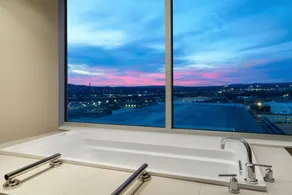 Embassy Suites by Hilton Huntsville - Vue de la chambre