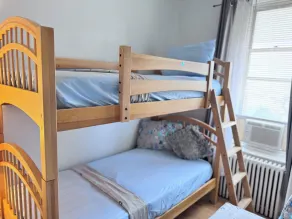 7 chambres privées avec jacuzzi, places de parking pour massages - Chambre