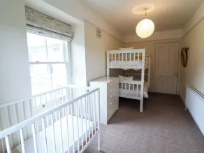 Mor Edrin - Chambre