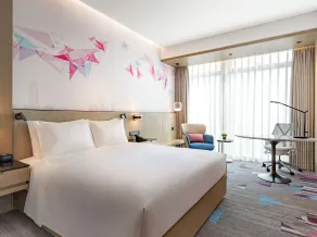 Hilton Garden Inn Shenzhen World Exhibition & Convention Center - Camera