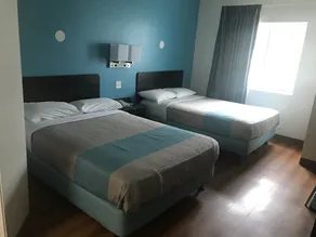Motel 6-Caseyville, IL - Caseyville Il - Room