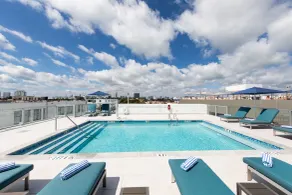Penguin Hotel - Piscine