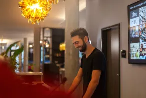 Holiday Inn - the niu, Mood Mainz by IHG - Réception