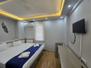 HOTEL MARMARA - Room