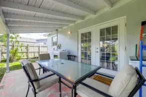 Private Retreat with Yard Near Hard Rock Stadium - Interiör