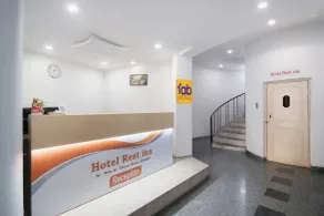 Fabhotel Rest Inn - Reception