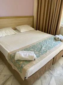 Papaya - Room
