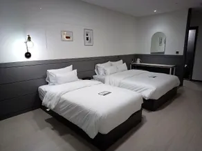 Hi& Hotel - Chambre