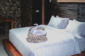 Sri Abi Ratu Villa - Room