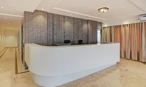 Treebo Emora Grand - Near Bangalore Airport - Resepsjon