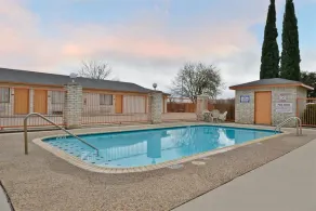 Budget Inn San Antonio Downtown I-10 East - Pool