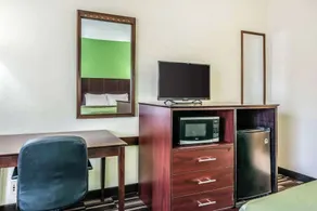 Quality Inn Fort Pierce I-95 - Chambre