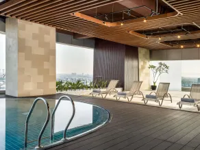 Novotel Jakarta Pulomas - Pool