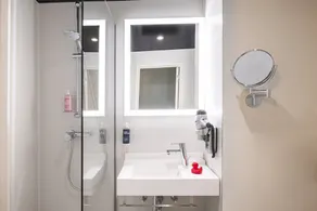 Thon Hotel Brussels Airport - Bathroom