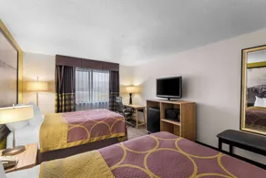 Super 8 by Wyndham Oelwein - Zimmer