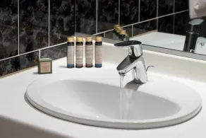 Hôtel des Tonneliers  - Salle de bain