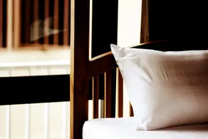 Feung Nakorn Balcony Rooms and Cafe - Værelse
