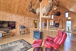 Family-friendly Troy Getaway With Furnished Deck! - Interiør