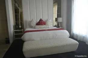 The Penthouse Hotel and Residences - Chambre