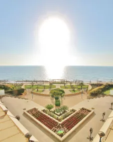 Luxurious Sea View 3BR Pool Spa and Gym - Vista dalla camera