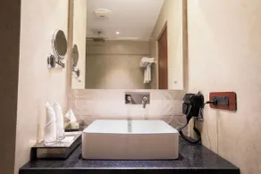 Crestorio Resort & Spa Dehradun - Bathroom