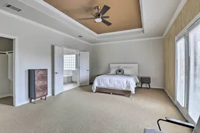 Airy Villa in Austin w/ Badminton/Volleyball Court - Innenbereich