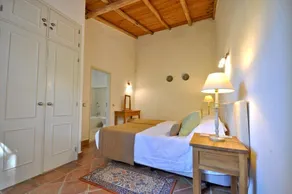 Fantástico refúgio de férias, piscina, campo de ténis e golf 3 buracos privado - Quarto