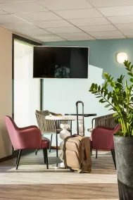 Aparthotel Adagio Access Rennes Centre - Salottino della hall