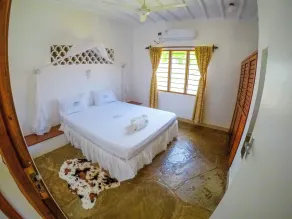 Doric Cottages Diani - Room