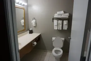 River Hills Hotel- Mankato - Salle de bain