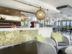 Serenity - Restaurant
