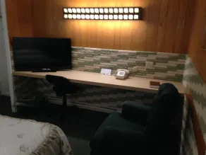 Siesta Motel - Room