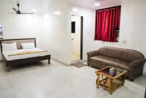 Hotel Achal Palace Lodging and Boarding - Room