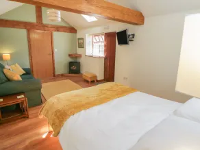 Yeoman's Cottage - Rom
