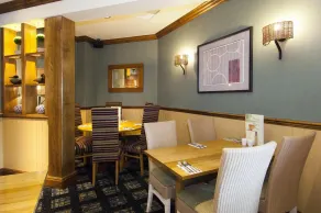 Premier Inn Newmarket - Restaurante