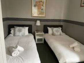 NE46 4PW - Habitación