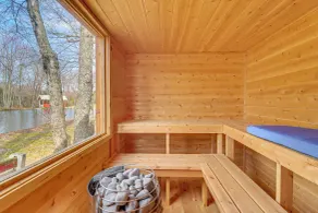 Private Lake, Hot Tub & Sauna: Poconos Retreat - Interiör