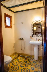 Toubkal Ecolodge - Bathroom