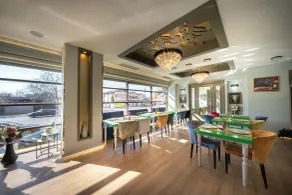 Phoenicia Comfort Hotel - Restaurant
