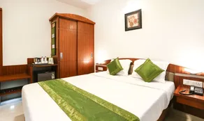 Treebo Premium Akshaya Mahal Inn - Room