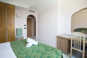 Hotel Terme Saint Raphael - Rum