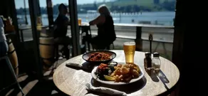 Rosevears Riverview Hotel - Restaurant