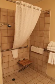 Country Inn & Suites by Radisson, Minneapolis-Shakopee - Salle de bain