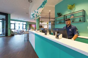 Holiday Inn-the niu, Wave Karlsruhe Oststadt by IHG - Recepción